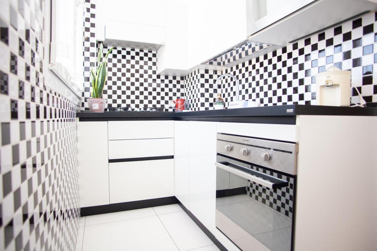Lambrate Elegant Bright Apartment Милано Екстериор снимка